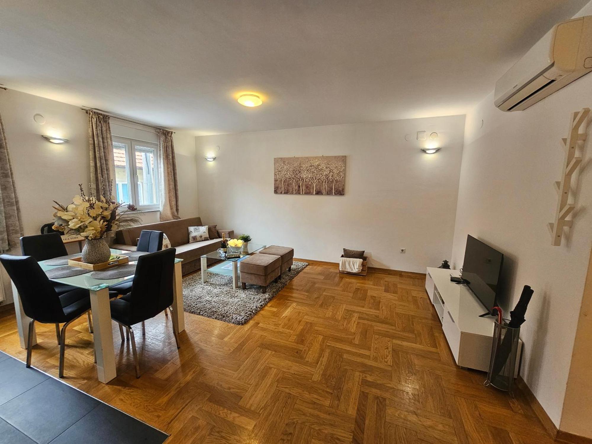 Apartments Tony Загреб Экстерьер фото