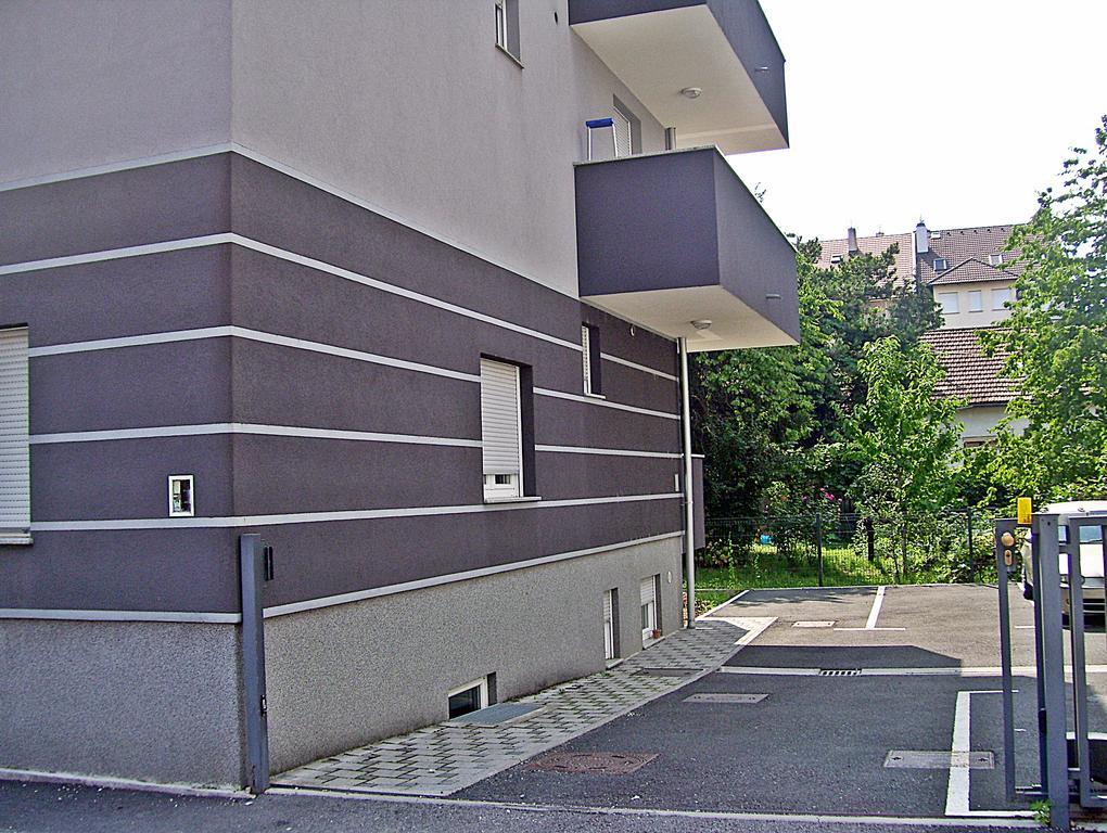 Apartments Tony Загреб Экстерьер фото